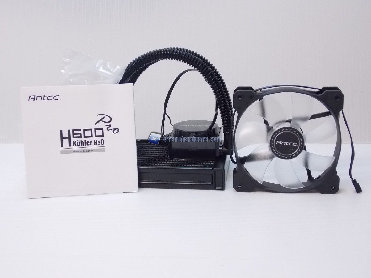 Antec H600Pro00027